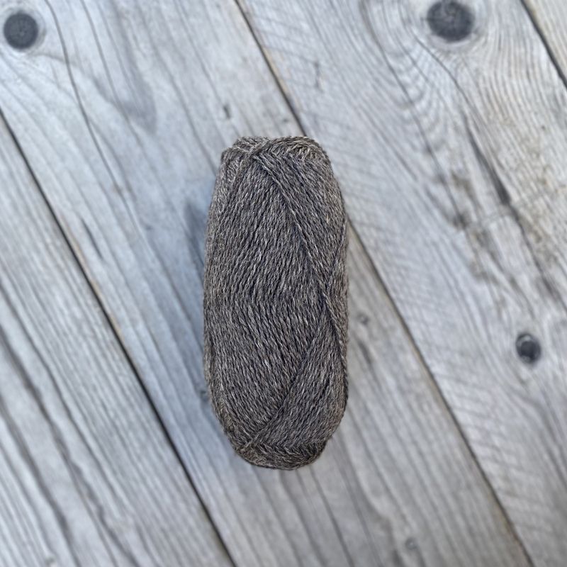 Strikkepakke - Enkel selbuvott dame