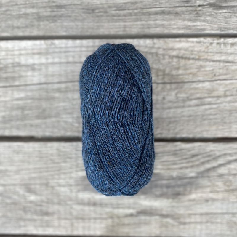 Gammel Selbu - Fargespunnet Blæset