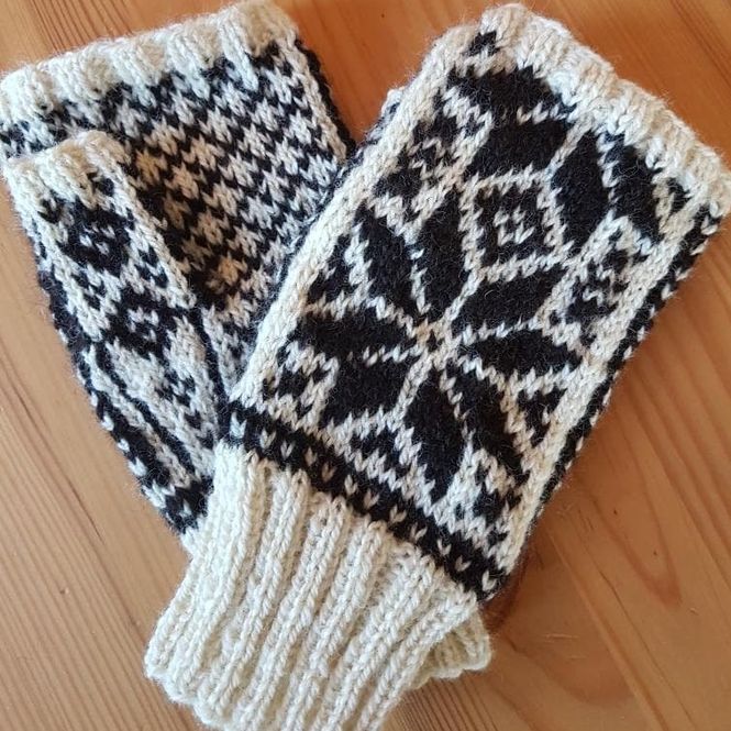 Hovedbilde Strikkepakke - Pulsvanter med sjennros